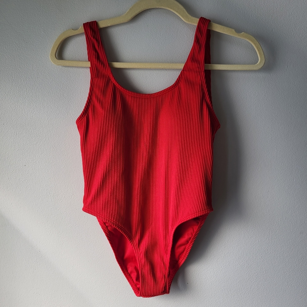 Mosman Australia one piece low back and high thigh ribbed red bathing suit. XS